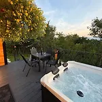 別荘 A-frame Luxury House Near With Hot Tub *