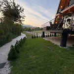 別荘 A-frame Luxury House Near With Hot Tub *