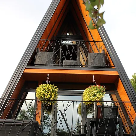 A-frame Luxury House With Hot Tub * Nova Bila