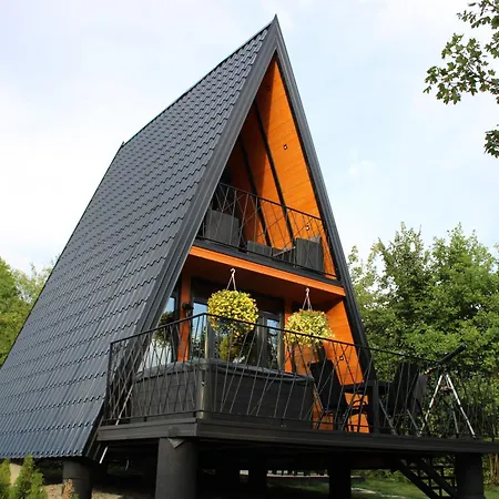 A-frame Luxury House With Hot Tub Dom wakacyjny Nova Bila