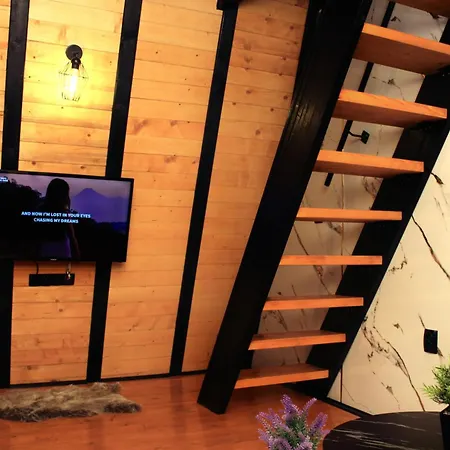 A-frame Luxury House With Hot Tub * Nova Bila