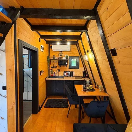 A-Frame Luxury House Near Travnik With Hot Tub *