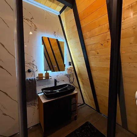 A-Frame Luxury House Near Travnik With Hot Tub *