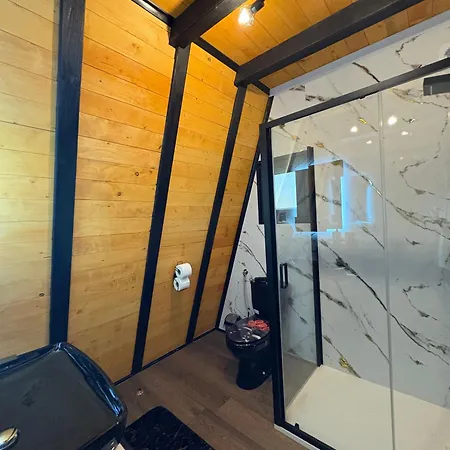 A-Frame Luxury House Near Travnik With Hot Tub * Nova Bila