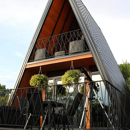 A-frame Luxury House Near With Hot Tub Semesterbostad