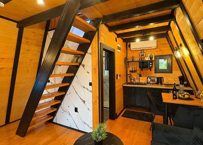 A-frame Luxury House Near Travnik With Hot Tub *