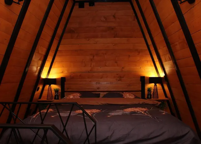 度假居 A-frame Luxury House Near Travnik With Hot Tub