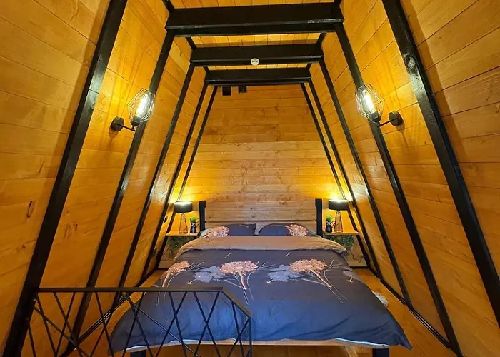 A-frame Luxury House Near Travnik With Hot Tub 度假居 Nova Bila