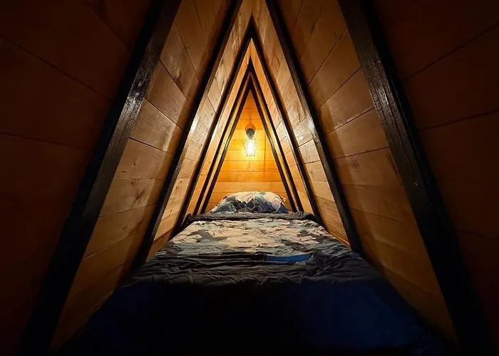 A-frame Luxury House Near Travnik With Hot Tub 度假居