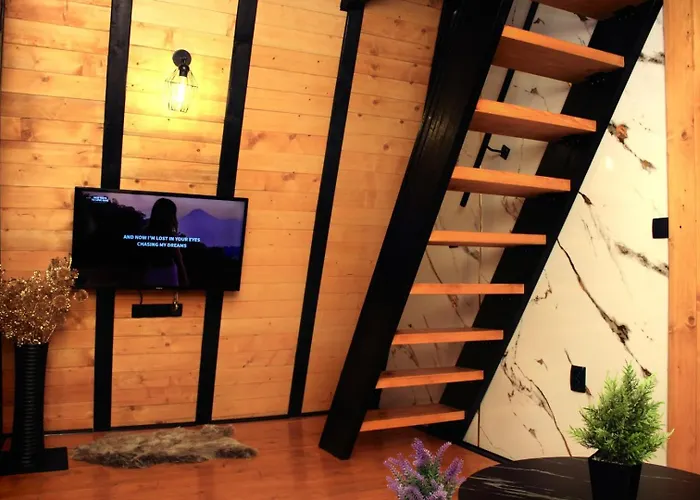 度假居 A-frame Luxury House Near Travnik With Hot Tub *