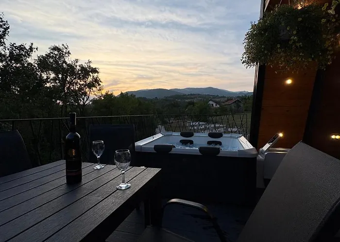 A-frame Luxury House Near Travnik With Hot Tub 度假居 Nova Bila