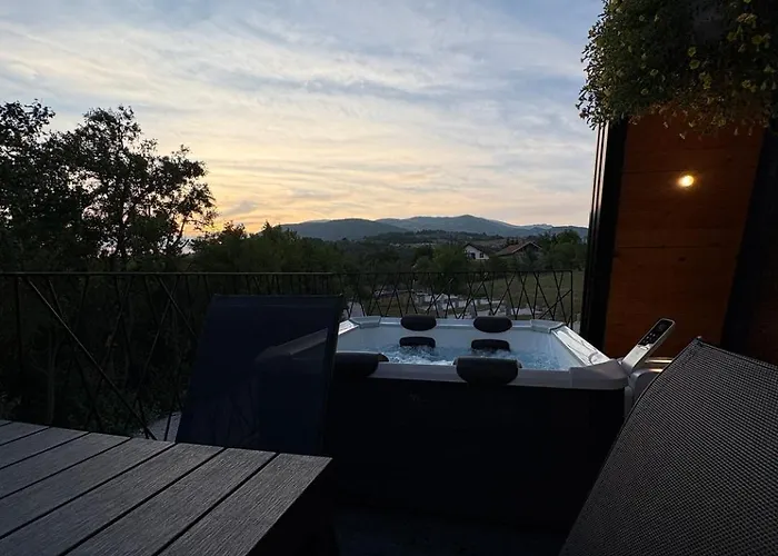 A-frame Luxury House Near Travnik With Hot Tub Nova Bila
